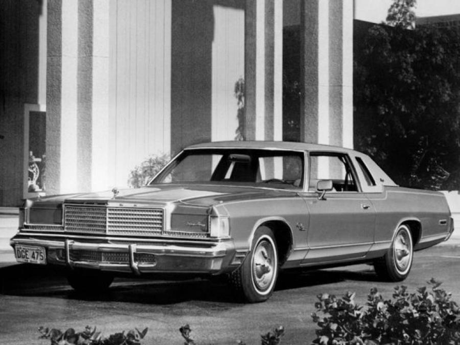  Dodge Monaco Royal Brougham Hardtop Coupe 1975 года  (фото 3 из 3)